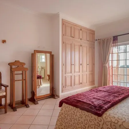 Βίλα Al Meida Exclusive For Groups & Retreats