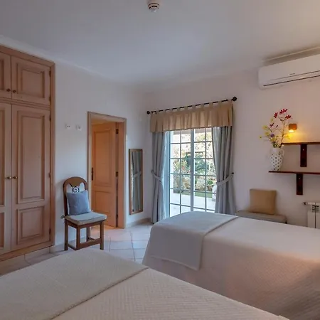 Βίλα Al Meida Exclusive For Groups & Retreats